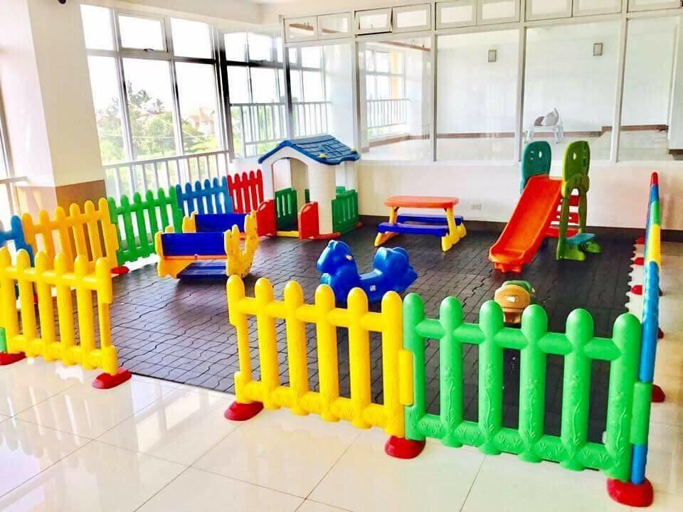 Aaa Condominium Тагайтай Экстерьер фото